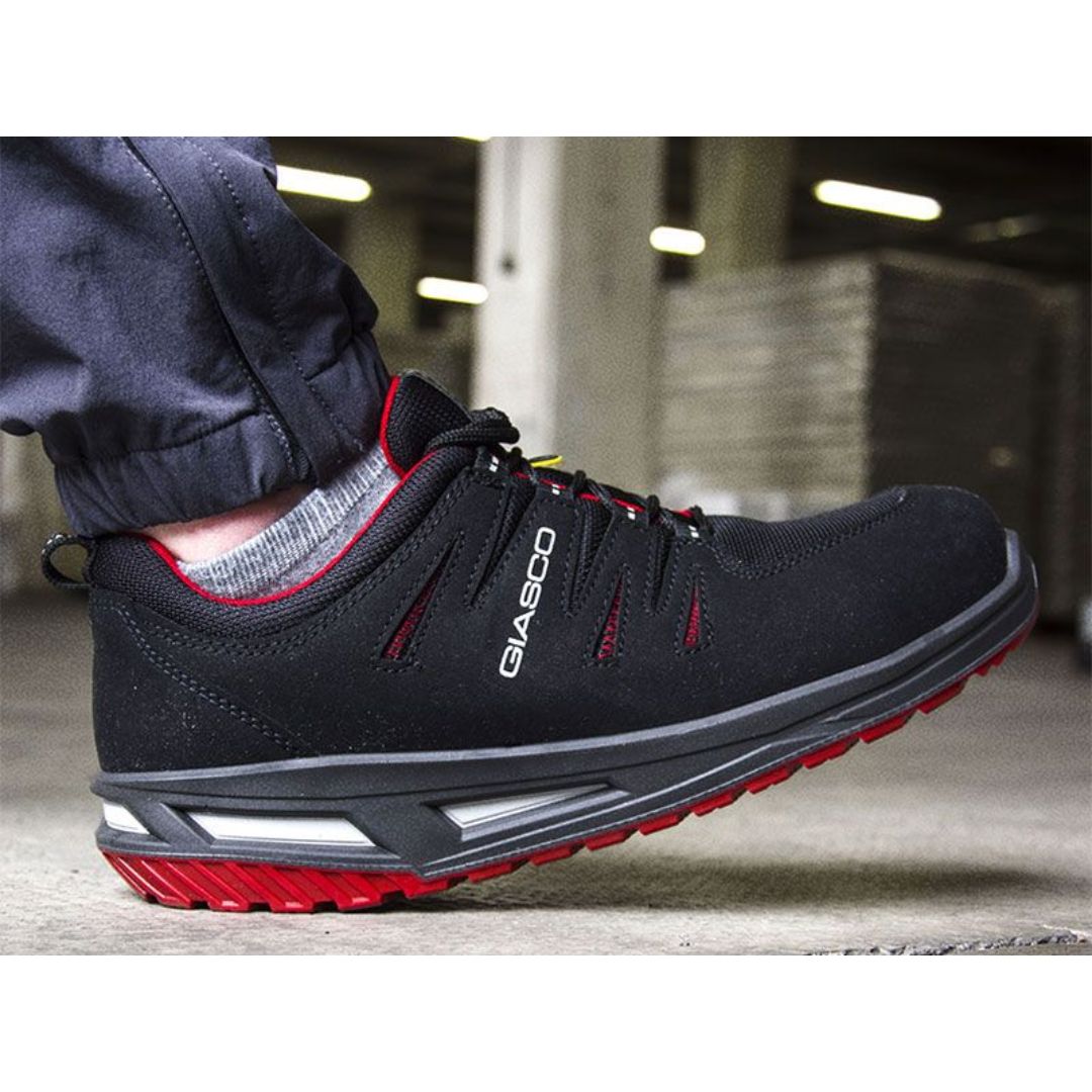 Turvajalkine Giasco FOX S3 Shoe (ortopedinen keinupohja)