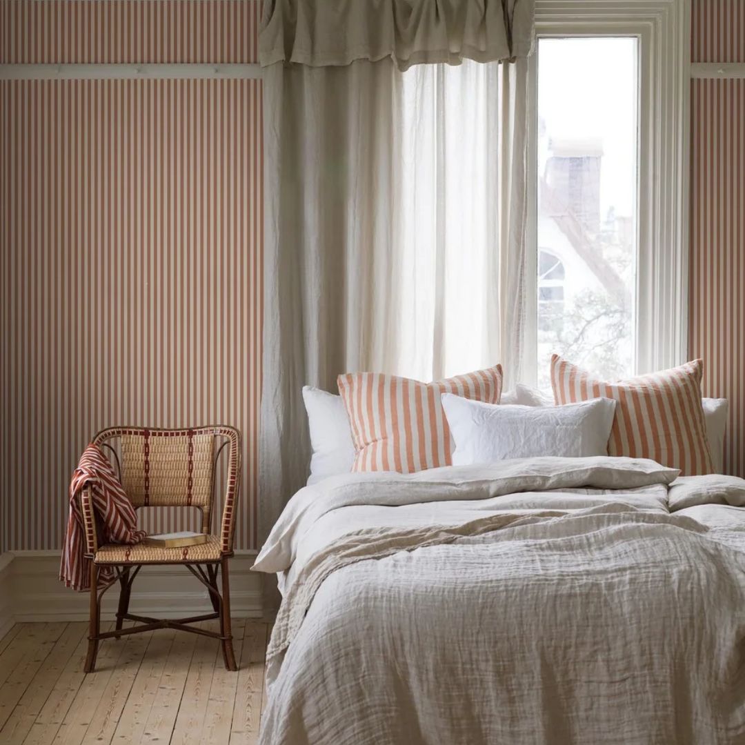 Tapetti Mölle Stripe 0,53x10,05/rll, useita sävyjä