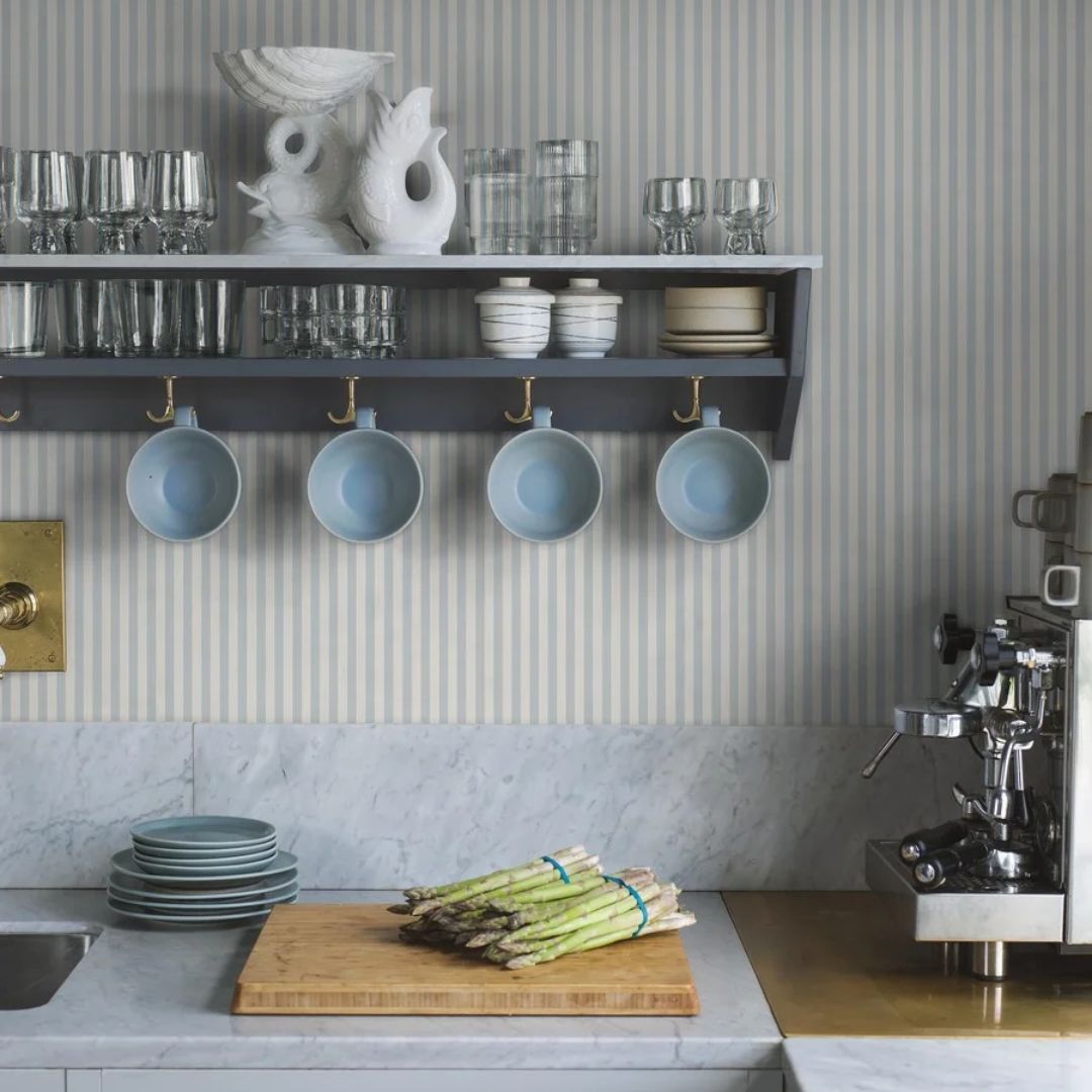 Tapetti Mölle Stripe 0,53x10,05/rll, useita sävyjä